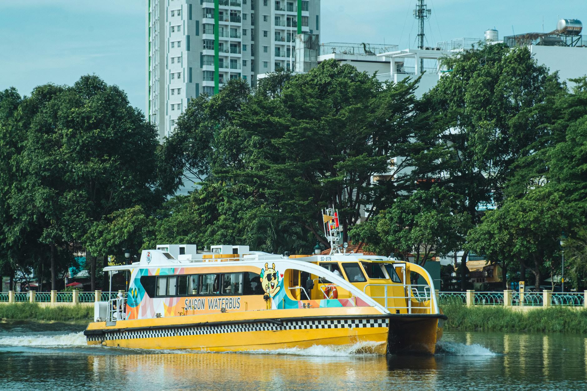 đặt vé limousine Sài Gòn Vũng Tàu nên đi chuyến sáng hay chiều