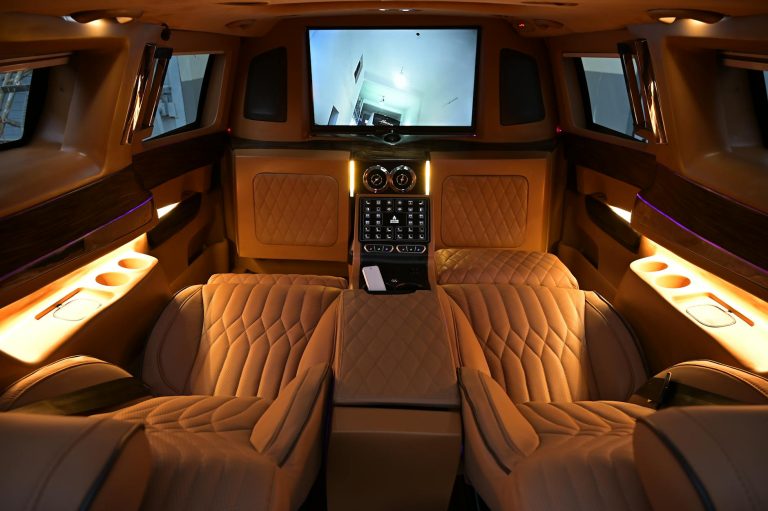 đi Nha Trang cuối tuần bằng limousine cần chuẩn bị gì
