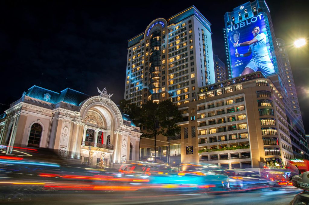 đi limousine Sài Gòn Phan Thiết mất bao lâu đón trả ở đâu giá vé