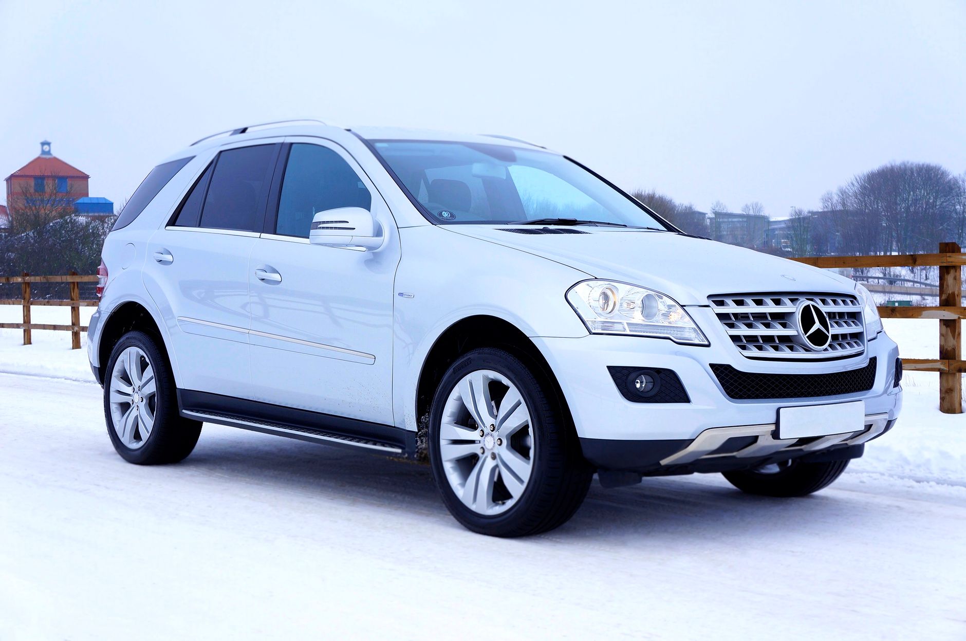 Đặt vé limousine 30/4–1/5 sớm bao lâu để tránh hết chỗ và tăng giá?