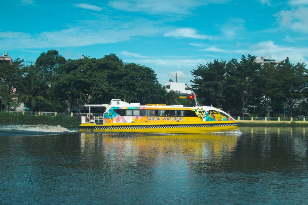 kinh nghiệm đặt vé limousine Sài Gòn Vũng Tàu đón tận nơi