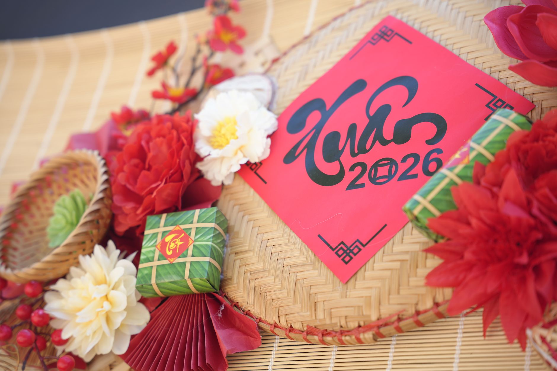 Lịch âm hôm nay 7/8/2026: giờ hoàng đạo, hướng xuất hành và lưu ý theo lịch vạn niên hôm nay